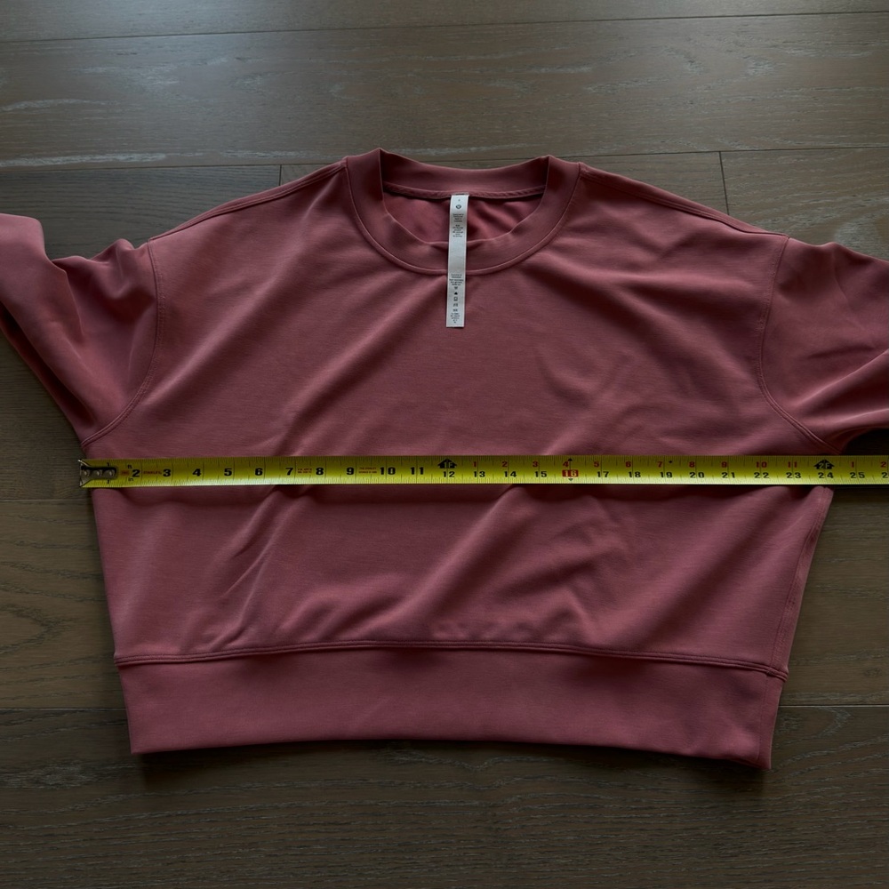 Lululemon Softstreme Cropped Crew Womens 6 Pink Oversized Pullover - Picture 3 of 9